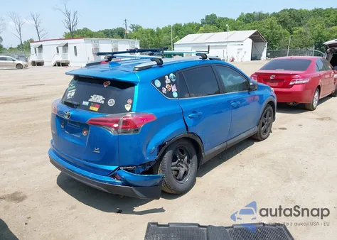 2017 Toyota Rav4 Le z USA, uszkodzony, nr VIN 2T3BFREV8HW543538